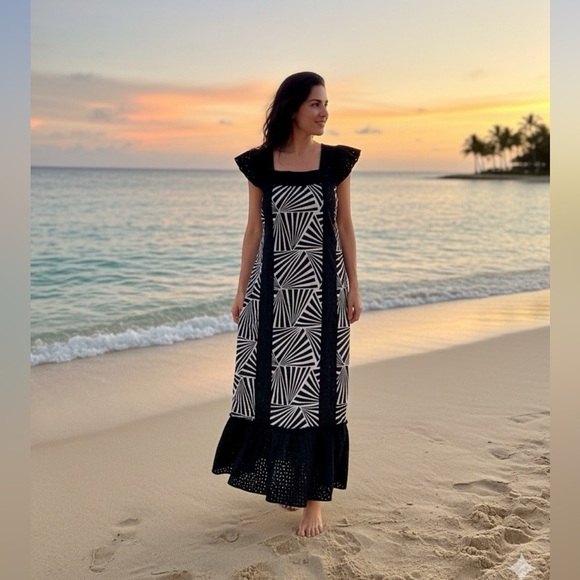 MAISIE Embroidered Chic Black and White Geometric Maxi Dress Sz XS - Picture 3 of 5